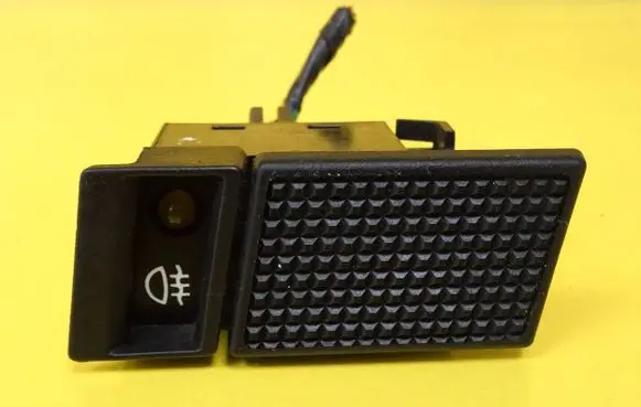 Opel Kadett E Fog light switch 90181850 90181851 90191923