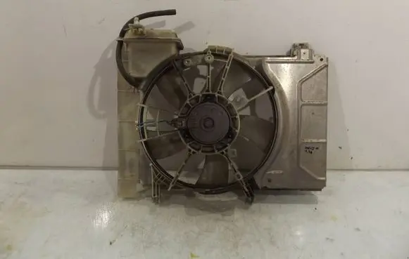 Toyota Yaris Fan set 