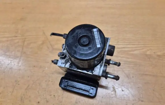 Dodge Nitro ABS Pump 25061333563 25092843333 000402639C4