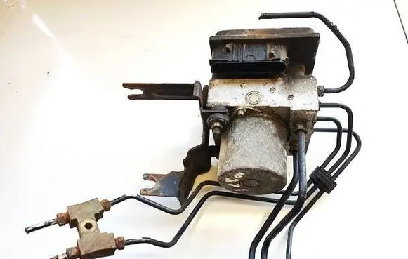 Nissan Tiida C11 ABS Pump 0265235122