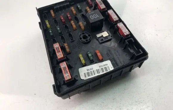 Audi A3 S3 A3 Sportback 8P Fuse box set 1K0937125A