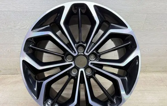 Ford Focus R18 alloy rim JX7CH1A