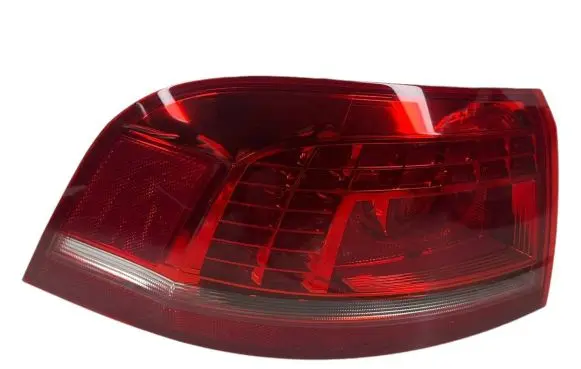 Volkswagen PASSAT B7 Rear/tail lights 3AF945207B E13063