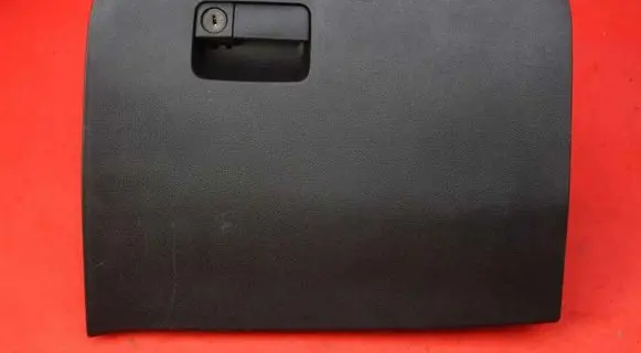 KIA Sportage Glove box