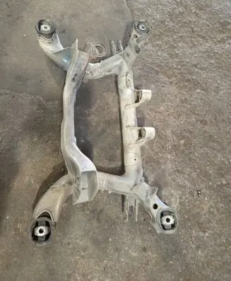 BMW 7 E65 E66 Rear subframe 6750556 HK137901