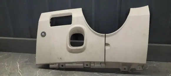 Renault Megane II Steering wheel trim 