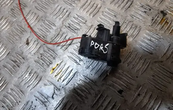 Porsche Cayenne (92A) Fuel tank cap lock 8K0862153E
