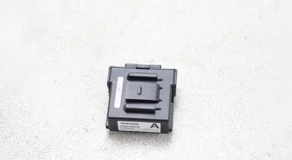 Nissan X-Trail T32 Other control units/modules 476A04BB0B