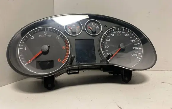 Audi A3 S3 8P Speedometer (instrument cluster) 8P0920931