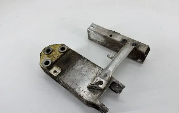 BMW 5 F10 F11 Front bumper shock/impact absorber 7158874