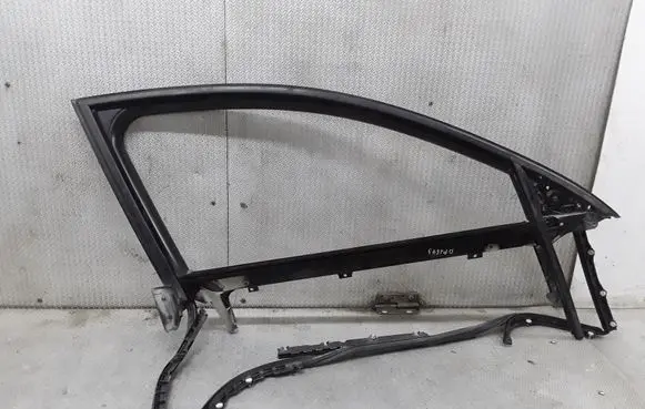 Audi A6 S6 C6 4F Front door window/glass frame 4F0867382C