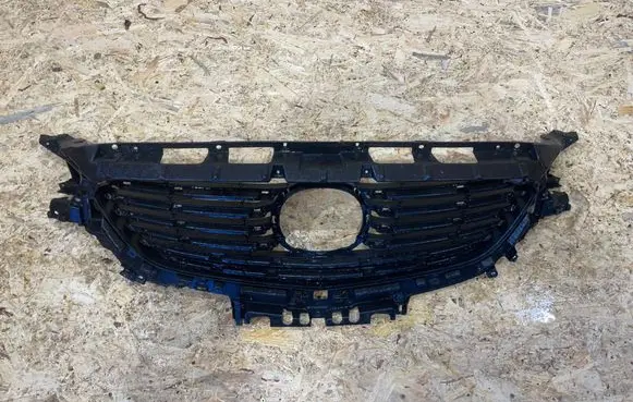 Mazda 6 Front grill G46L-50712 S2501M420