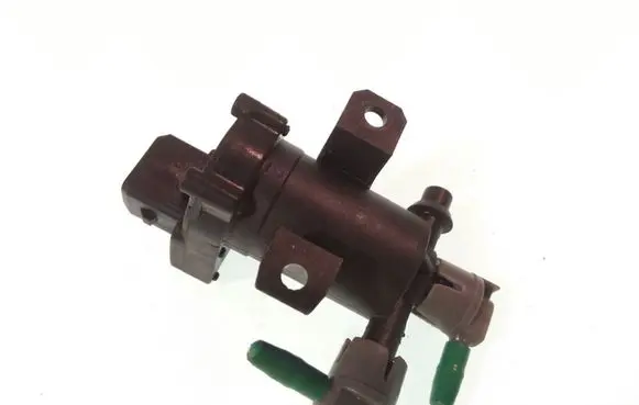 Mercedes-Benz CLK A208 C208 Turbo solenoid valve A2028000178