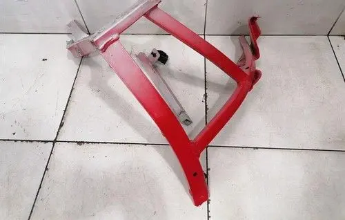 Ferrari FF Fuel filter bracket/mount holder 84629400