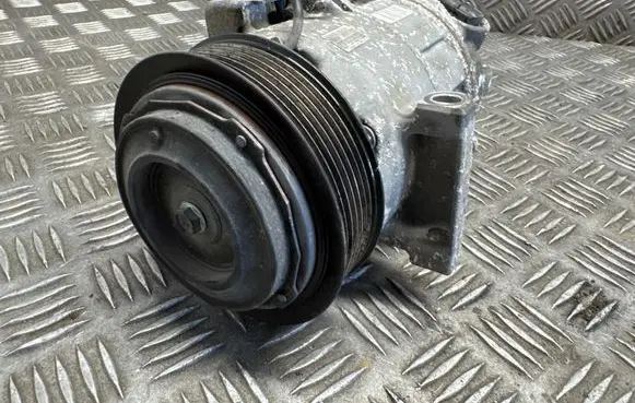 Nissan X-Trail T32 Air conditioning (A/C) compressor (pump) 926004CA3A 4472501520 6SBH14C