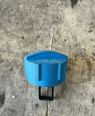 Renault Master III Adblue tank cap 208S97642R