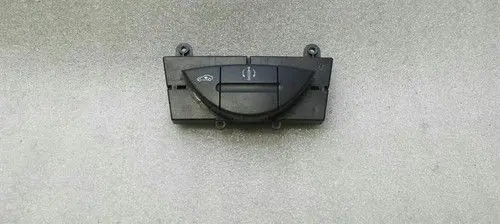 Mercedes-Benz E W211 Suspension ride height/mode switch A2118217158