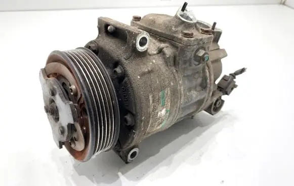 Volkswagen Golf V Air conditioning (A/C) compressor (pump) 1K0820803S