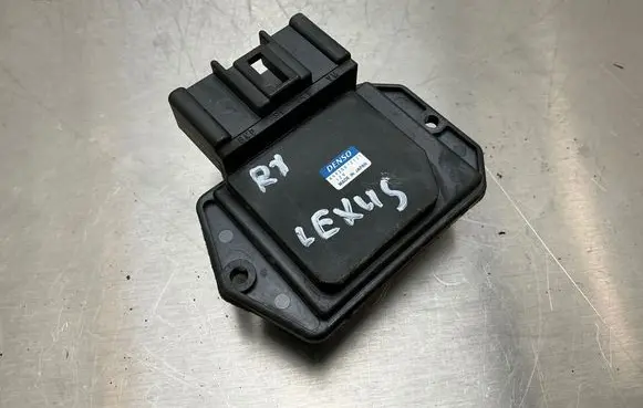Lexus RX 330 - 350 - 400H Heater blower motor/fan resistor 4993002121