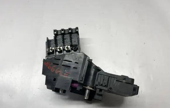 Mercedes-Benz GLE (W166 - C292) Fuse module A1665405202 1665405202