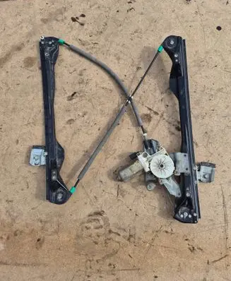 Ford Focus Front door window regulator with motor 119144103 FR0162017CA