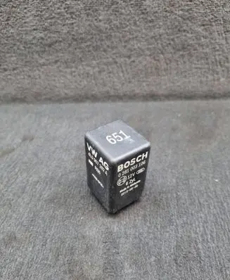 Audi A6 Allroad C7 Glow plug pre-heat relay 4L0907282A 0281003106