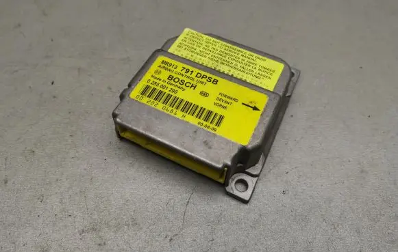 Mitsubishi Carisma Airbag control unit/module 0285001290 MR913791