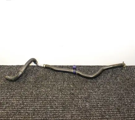 Engine coolant pipe/hose