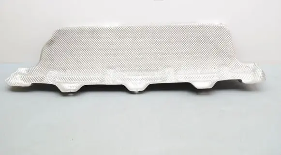 Porsche Macan (95B) Heat shield in engine bay 