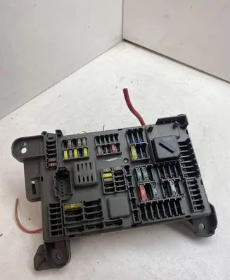 BMW X5 E70 Fuse module 6931687