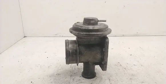 BMW 3 E46 EGR valve 7785452