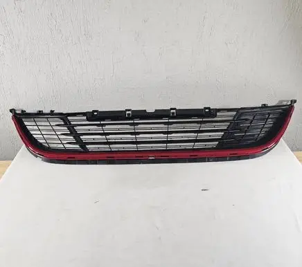 Peugeot 308 Front bumper lower grill 36136869