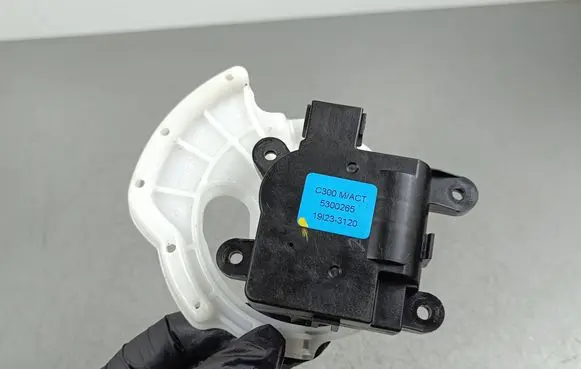 SsangYong Korando Air flap motor/actuator C300MACT 191233120 5300265