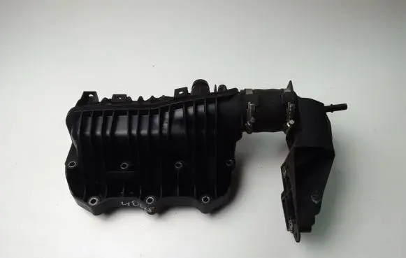 Ford Fiesta Intake manifold CM5G9424FA