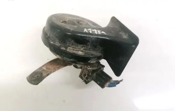 Volkswagen PASSAT B4 Horn signal E200884 CH2013