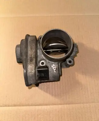 Chevrolet Captiva Throttle valve