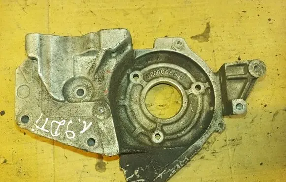 Renault Scenic I Fuel pump bracket 8200065848