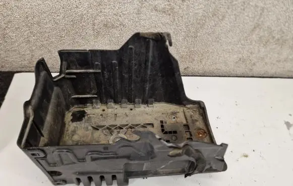 Volvo S80 Battery box tray 31201040 31201029