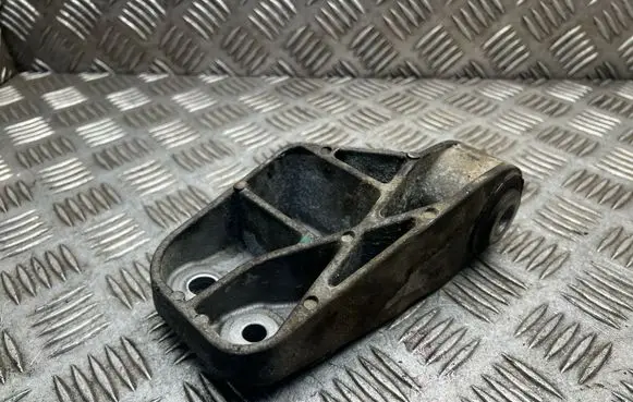 Toyota C-HR I Engine mounting bracket AC46000 46000