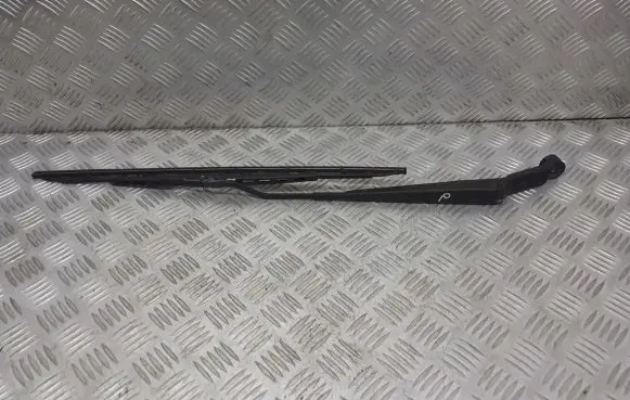 Chevrolet Lacetti Front wiper blade arm