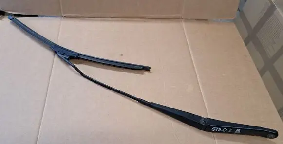 Fiat Stilo Front wiper blade arm