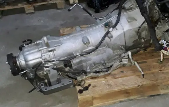BMW 3 E90 E91 Automatic gearbox 6HP21X 7592504