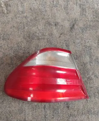 Mercedes-Benz CLK A208 C208 Rear/tail lights 2088200164 147859 147867