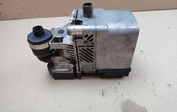 Volkswagen Transporter - Caravelle T5 Auxiliary pre-heater (Webasto) 7H0819008T
