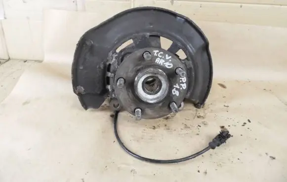 Toyota Corolla Verso AR10 Front wheel hub spindle knuckle