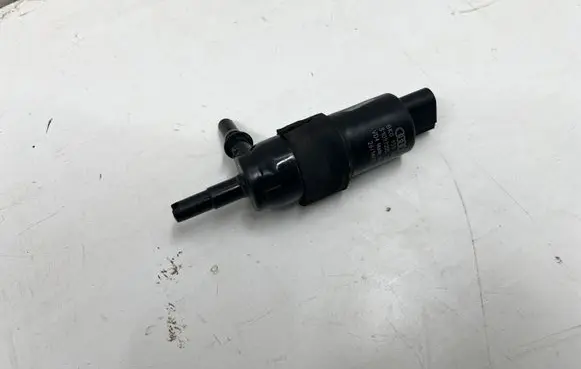 Audi A4 S4 B8 8K Headlight washer pump 8K0955681