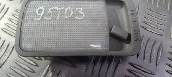 Toyota Avensis Verso Front seat light