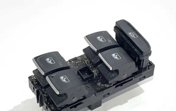 Volkswagen PASSAT B8 Electric window control switch 5G0959857E