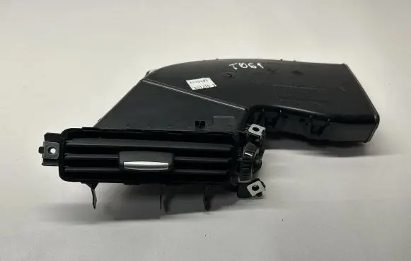 BMW X5 E70 Dashboard air vent grill cover trim 6952693