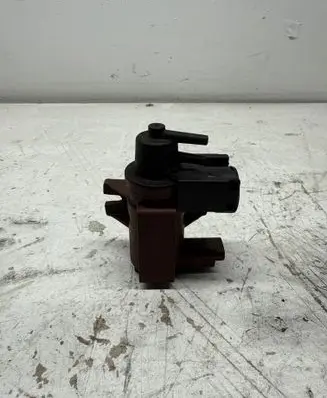 Ford Mondeo MK IV Turbo solenoid valve 70177100